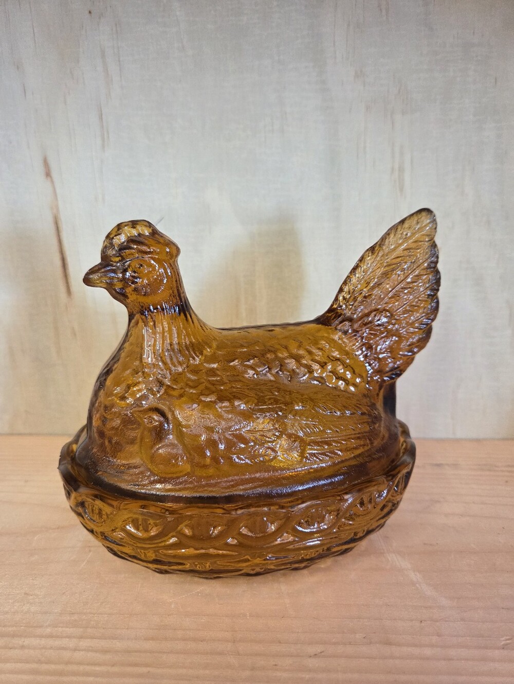 Vintage Hen On Nest LE Smith Amber Glass HON